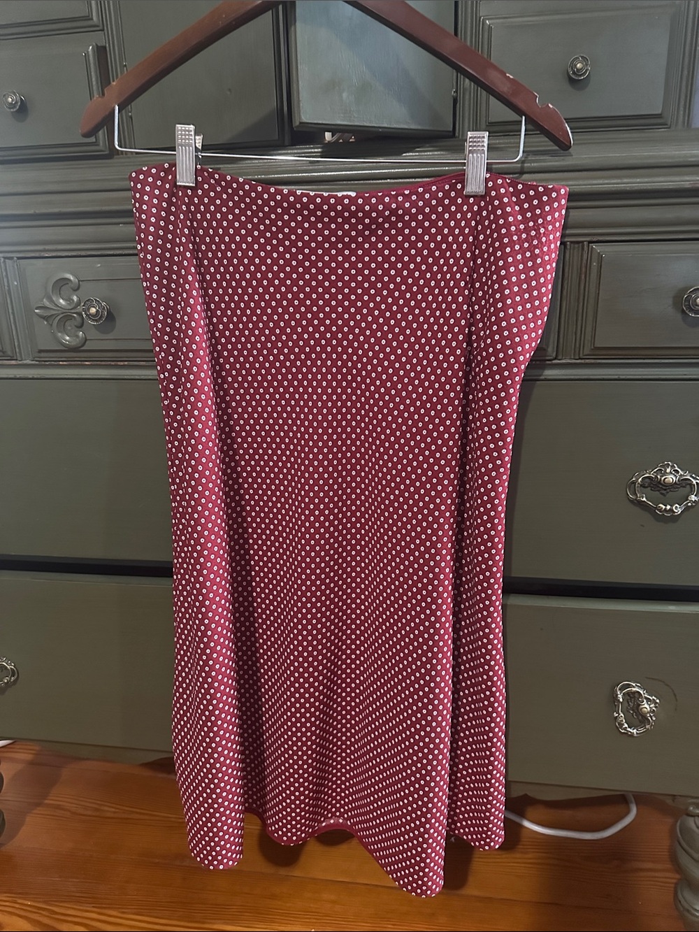 MM Lafleur A-line Burgundy Midi Skirt with White Polka Dots